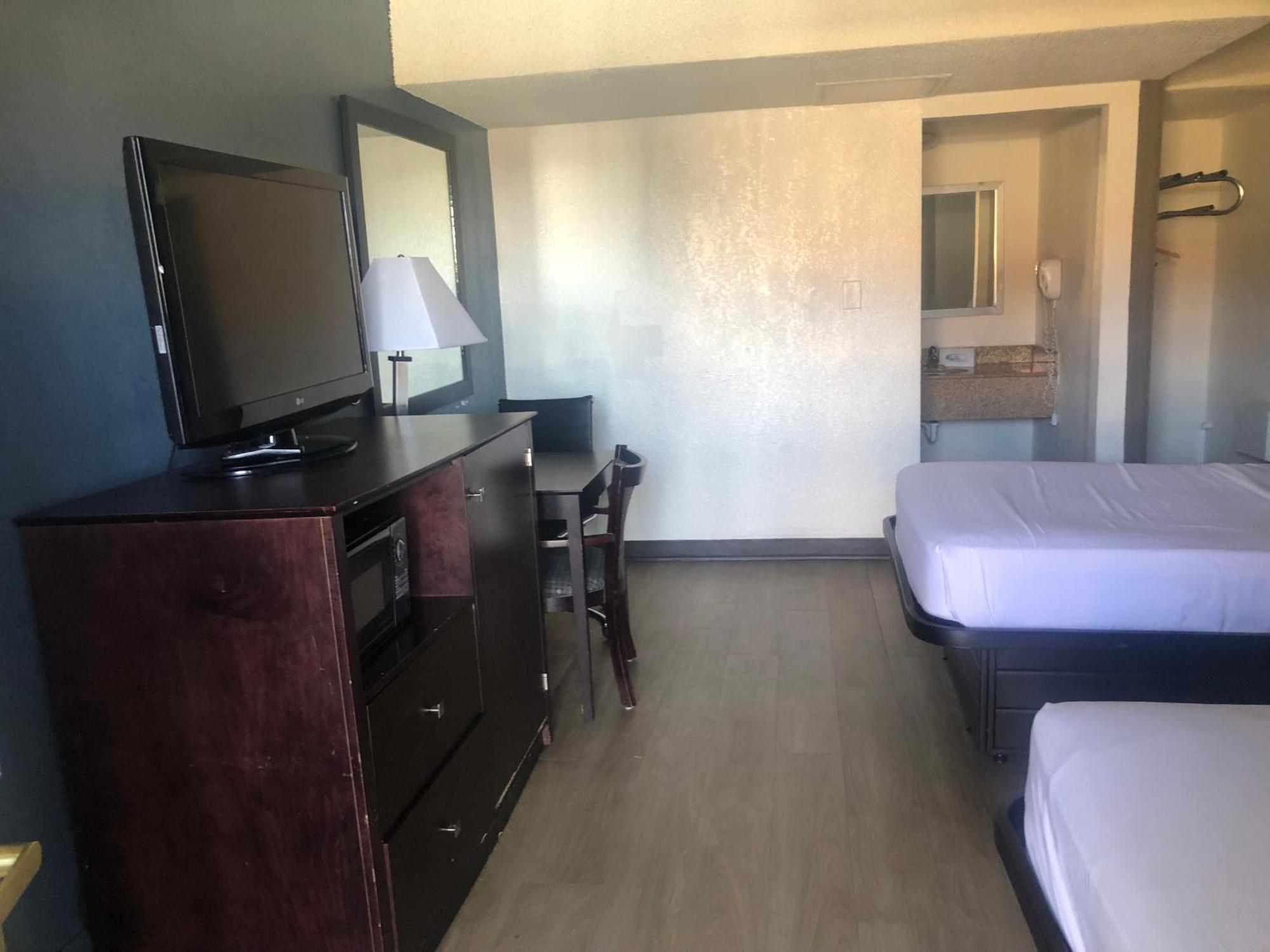 Budget Downtown DEN
