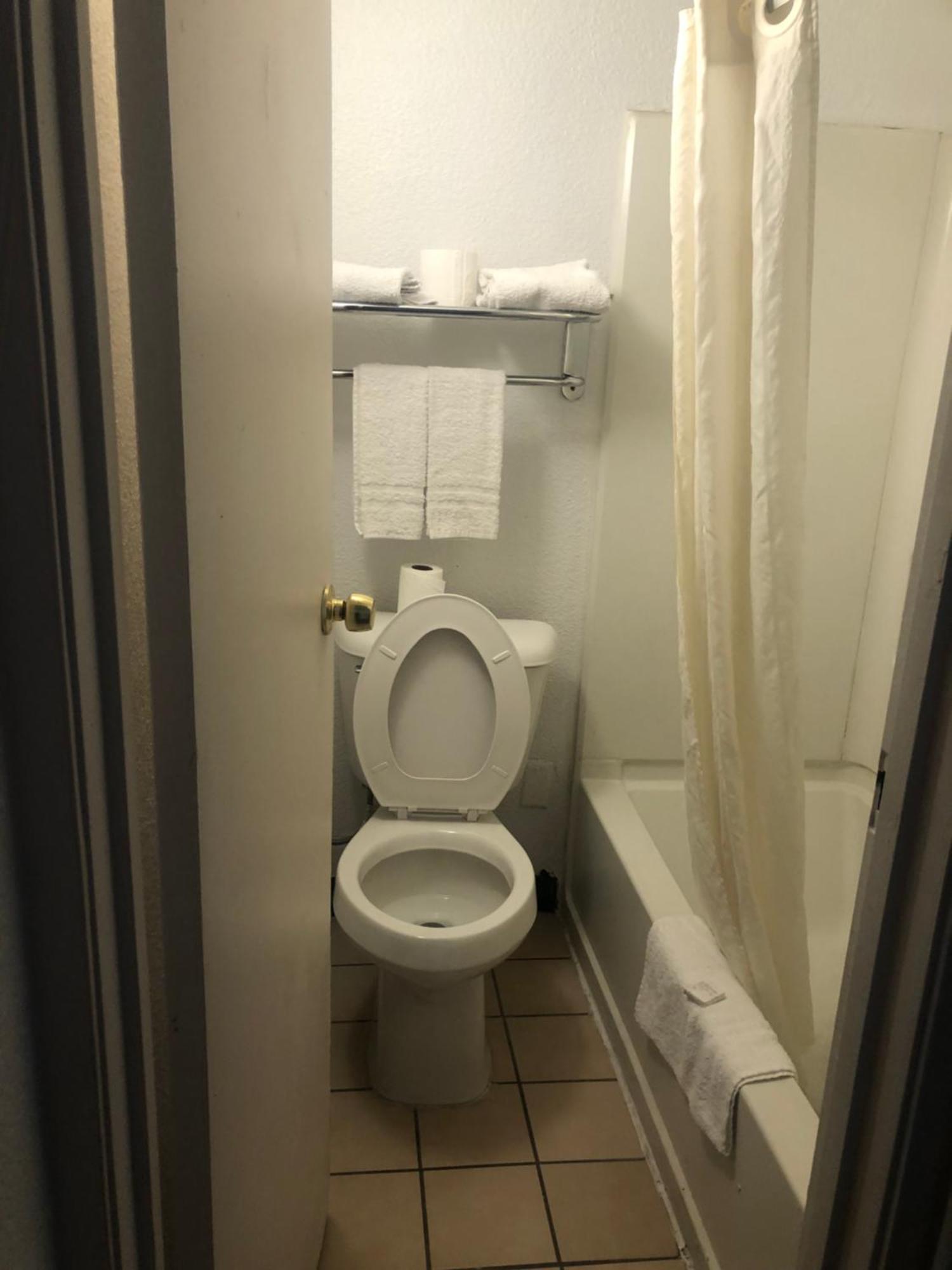 Hotel Budget Downtown DEN